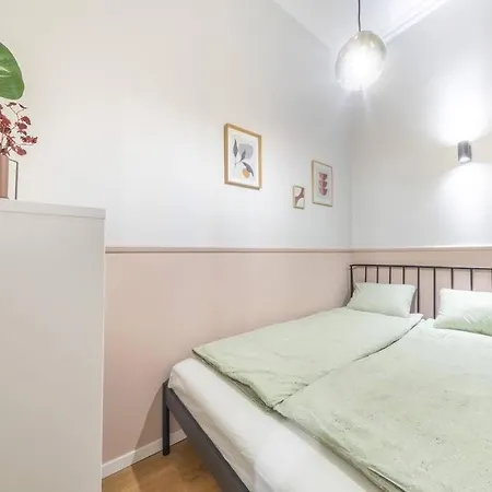 Ruby 3-bedroom Location Daire *