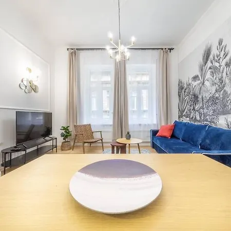 Apartment Ruby 3-bedroom Location Budapest