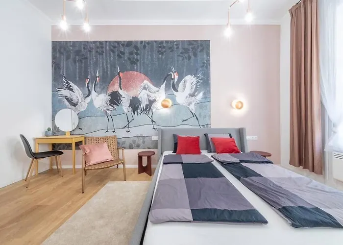 Ruby 3-bedroom Location شقة بودابست