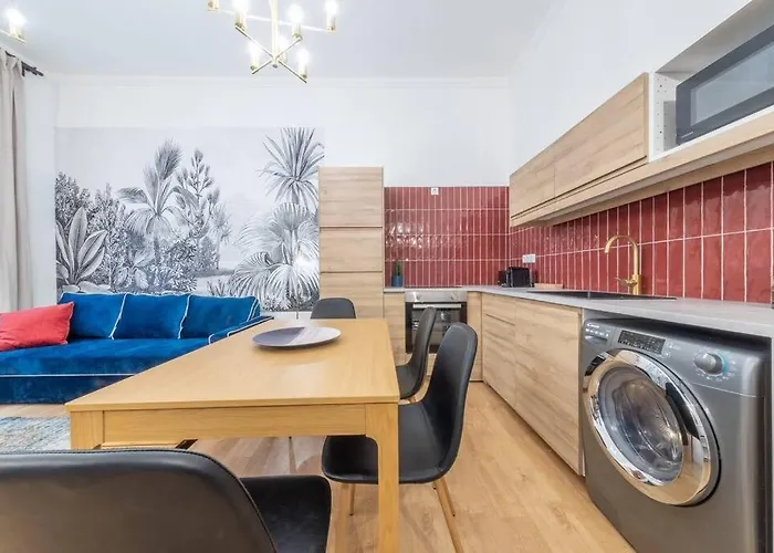 Ruby 3-bedroom Location شقة بودابست